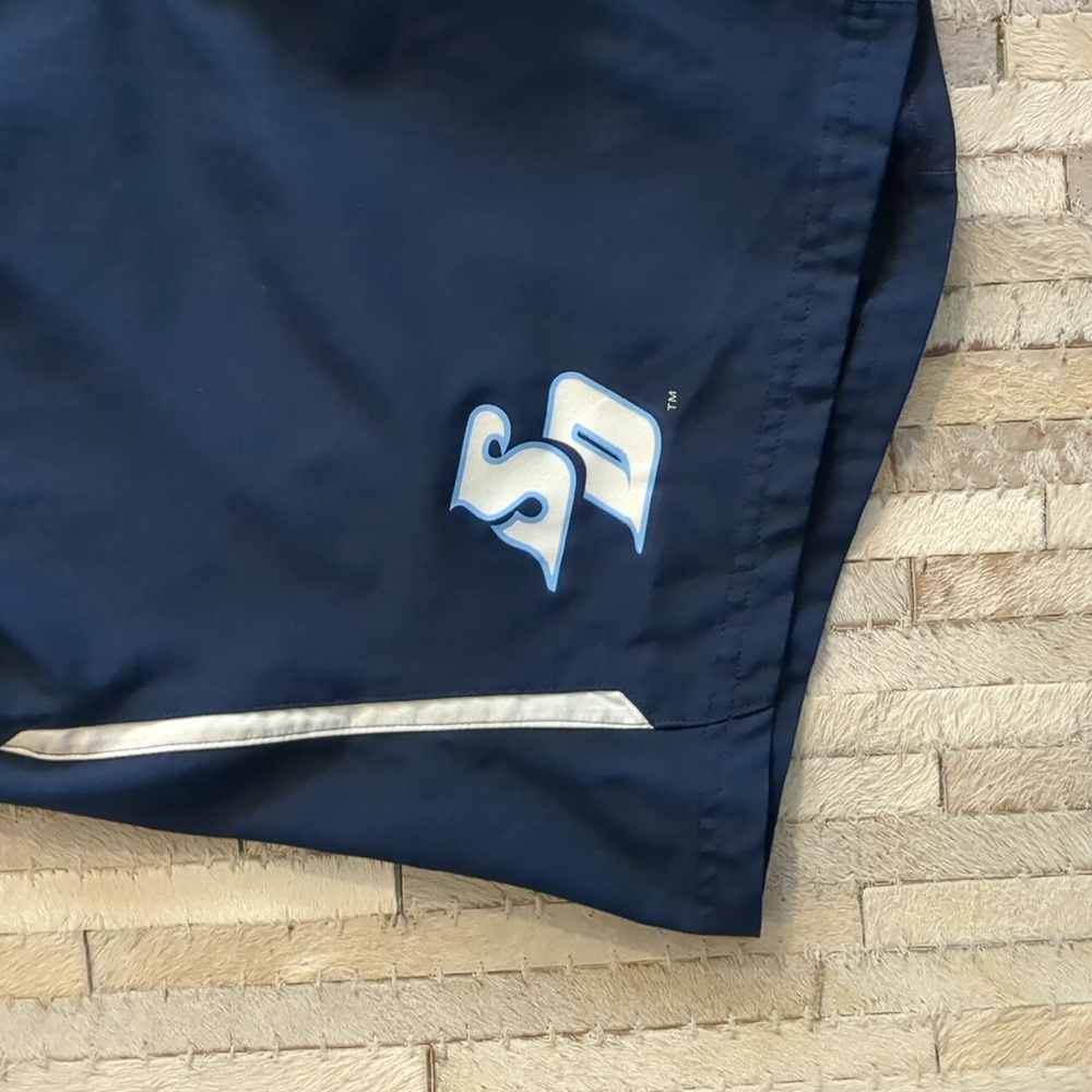 Nike Dri-Fit San‎ Diego Toreros Shorts - Picture 3 of 5